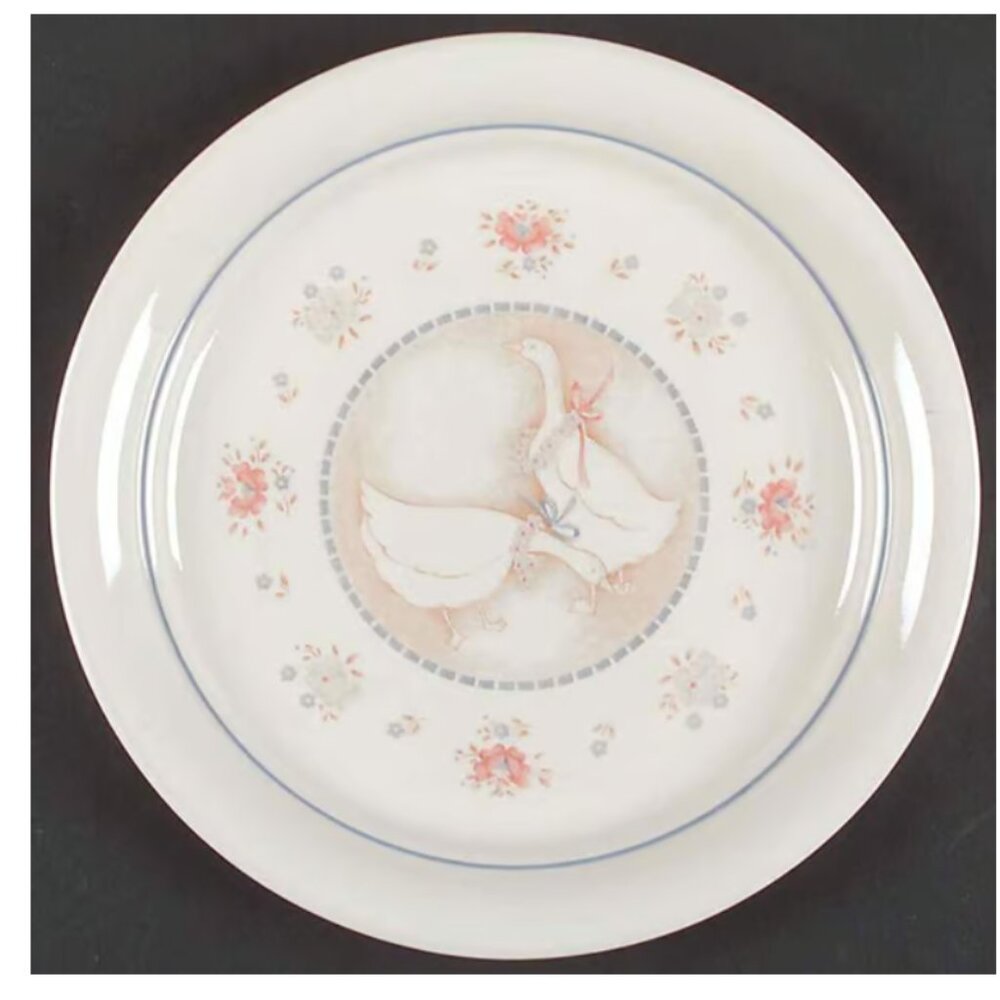 Corning (Corelle) Dinner Plate Country Promenade